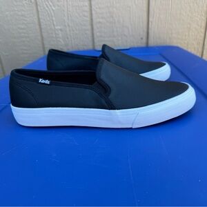 Ked’s double decker black.  New in box.